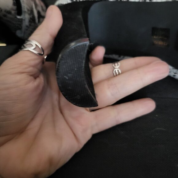 42 GOLD KIKI LEATHER SNAKESKIN CUT OUT ANKLE BOOTS Sz 9 - Picture 7 of 8